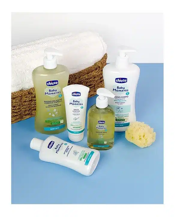 سری شامپو سر و بدن بچه چیکو Chicco مدل Bango Delicato