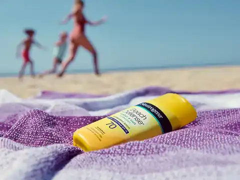 neutrogena beach Defense sunscreen stick 5