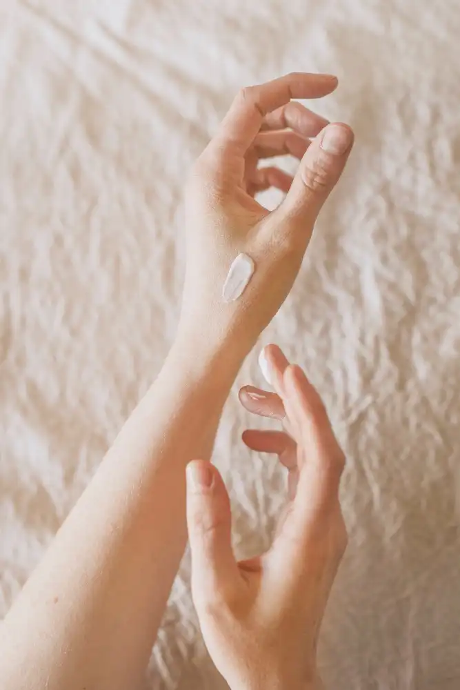 کرم دست و بدن ایوب صبری Eyup Sabri مدل Warm Sugar