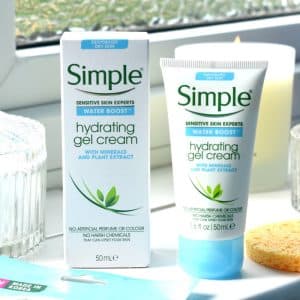 آبرسان سیمپل برای پوست خشک و دهیدراته