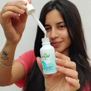 سرم آبرسان هیالورونیک اسید و ویتامین B5 سیمپل