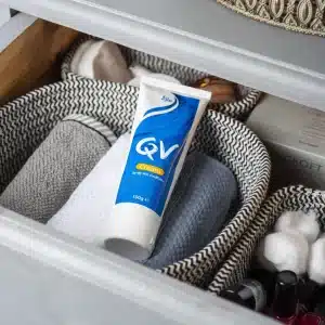 کرم دست و صورت کیو وی QV