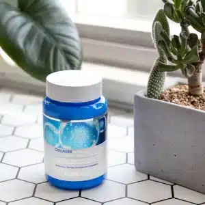 آمپول آبرسان و مرطوب کننده کلاژن کرمی فارم استی