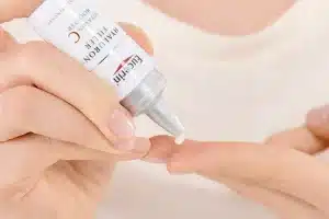 سرم هیالورون فیلر ویتامین سی اوسرین Eucerin