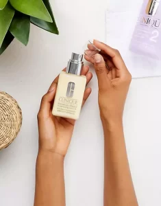 لوسیون مرطوب کننده کلینیک لوسیون پلاس