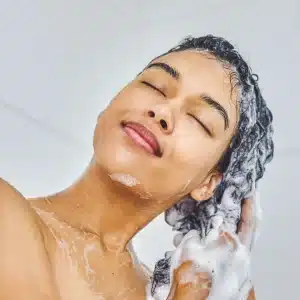 شامپو کراتینه کلاسیک رولون برای مو های نرمال