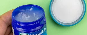 پماد ویکس VapoRub