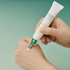 کرم ضد جوش سنتلا ماداگاسکار Skin 1004 Madagascar Centella مدل Tea-Trica حجم 20 میل