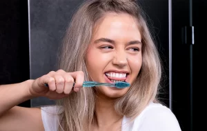 خمیر دندان پمپی ترامد Thera Med خنک کننده حجم 100 میل