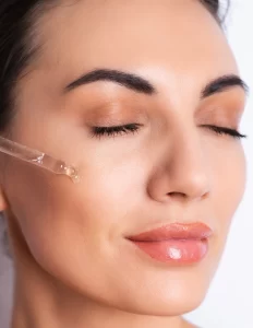 سرم ویتامین سی نیوول