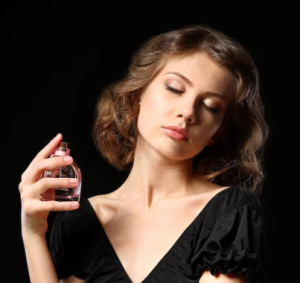 ادکلن زنانه گابرینی مدل In Love Grow Girl